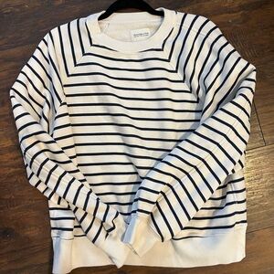 Abercrombie & Fitch Striped Crew Neck Sweater